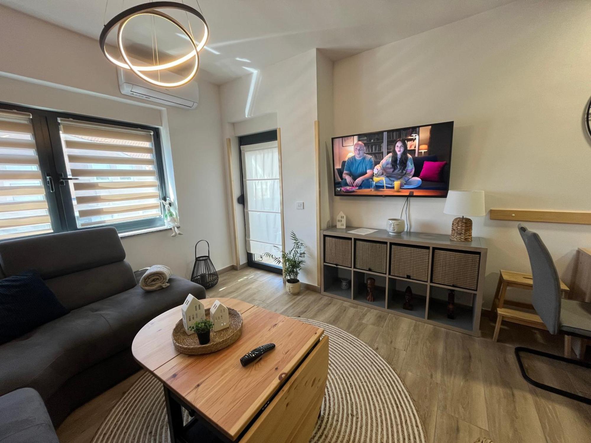 Apartman Sandra 新格拉迪什卡 外观 照片